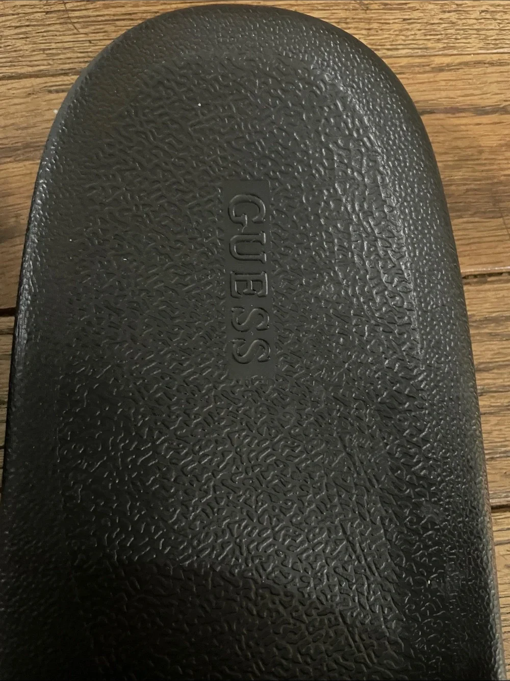 Guess modern sleek